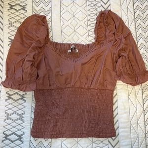 Like new A&F top